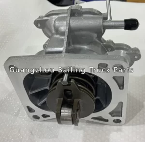 2930064100 29300-64100 Vacuum Pump FOR Toyota 3C CR41