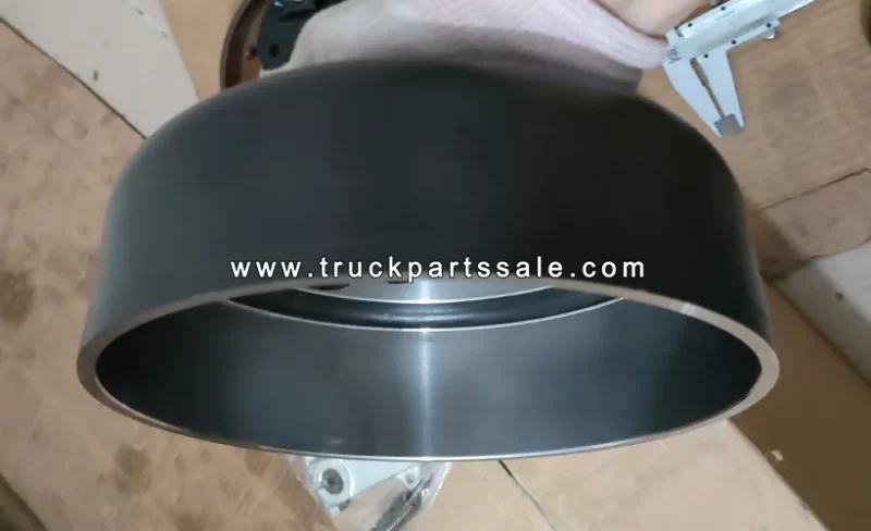 ME623293 ME623298 Parking Brake Hand Brake Drum MITSUBISHI FUSO 6D14