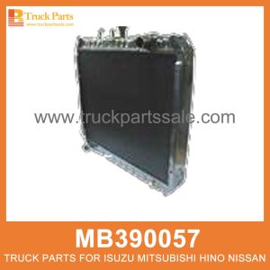Assembly Radiator Core Size MB390057 MB390018 MB390016 for Mitsubishi truck N??cleo del radiador de ensamblaje