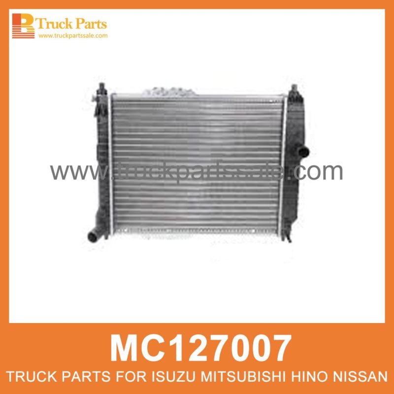 Assembly Radiator Core Size MC127007 for Mitsubishi truck N??cleo del radiador de ensamblaje