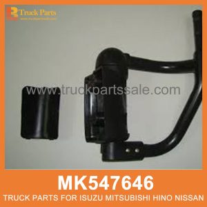 Bracket Left Outside Mirror Wide Cab MK547646 for Mitsubishi truck Soporte izquierdo fuera de la cabina ancha del espejo del espejo