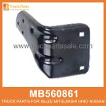 Bracket Right Front Bumper MB560861 MB560863 MB293990 for Mitsubishi truck Parachoques delantero derecho del soporte