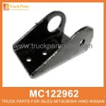 Bracket Right Front Side Front Spring MC122962 MB387234 for Mitsubishi truck Soporte delantero delantero delantero delantero