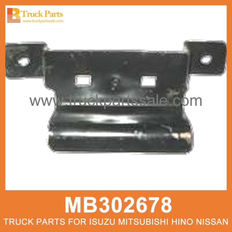Bracket Right Head Lamp MB302678 for Mitsubishi truck L??mpara de cabeza derecha del soporte