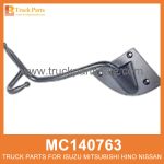 Bracket Right Outside Mirror MC140763 for Mitsubishi truck Soporte justo afuera del espejo
