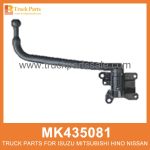 Bracket Right Outside Mirror MK435081 for Mitsubishi truck Soporte justo afuera del espejo
