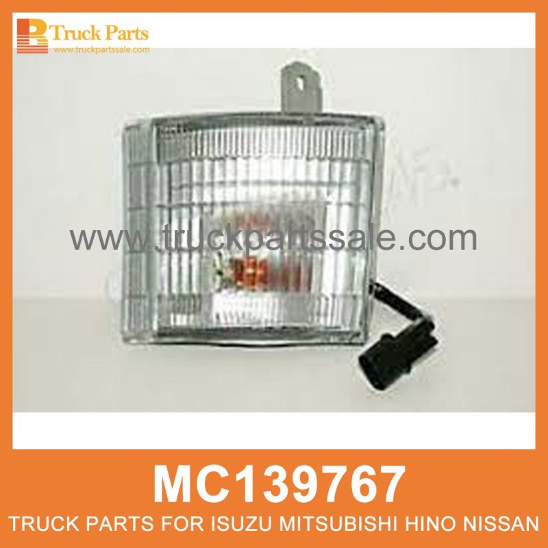 Corner Lamp Right MC139767 214-1543R for Mitsubishi truck L??mpara de esquina a la derecha