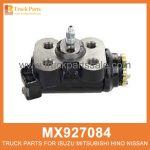 Cylinder Left Rear Wheel with Bleeding Screw MX927084 for Mitsubishi truck Rueda trasera izquierda del cilindro con tornillo de sangrado