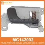 Handle Inside Right Door MC142092 for Mitsubishi truck Manejar dentro de la puerta derecha