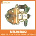 Hinges Lower Left Door MB394802 MC130758 for Mitsubishi truck Depende de la puerta inferior izquierda