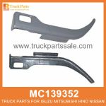 Hood Left Wheel MC139352 for Mitsubishi truck Moldia izquierda del cap??