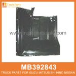 Mudguard Right Tyre MB392843 for Mitsubishi truck Neum??tico derecha de guardabarros Mudguard Right Tyre