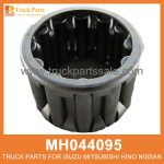 Needle Bearing Top Shaft 25 35 24 MH044095 for Mitsubishi truck Eje superior de rodamiento de agujas