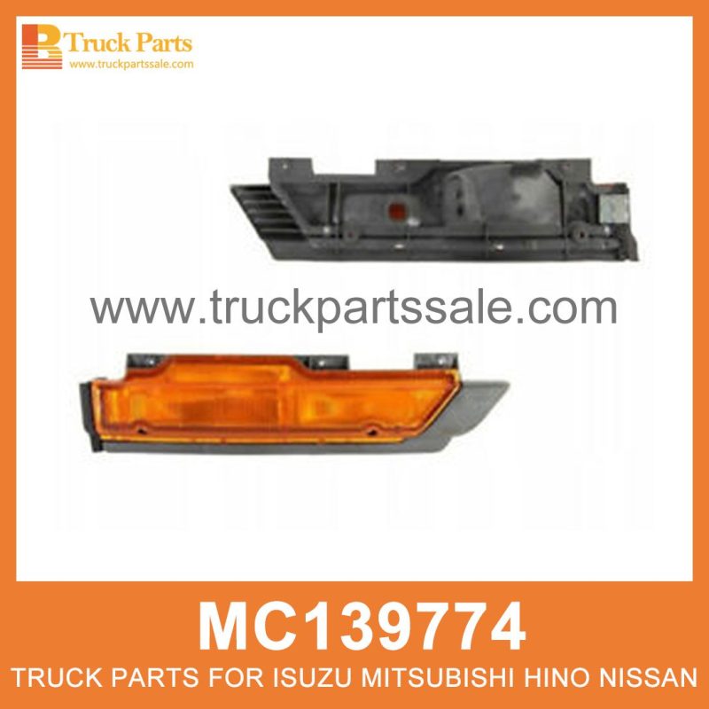 Side Lamp Left MC139774 214-1407L for Mitsubishi truck L??mpara lateral izquierda