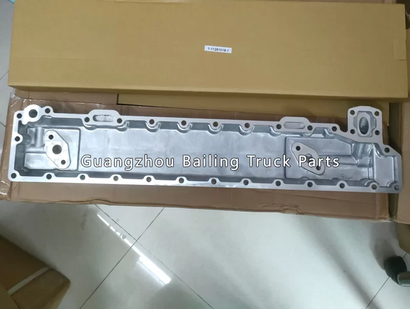 Oil Cooler Cover 1-11281018-1 1112810181 1-11281-018-1 for Isuzu 6BG1