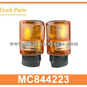 MC844223 MC844222 Corner lamp for MITSUBISHI FV FM80 T415 FT515 FK515 FM510 FB415 FM515 FK415